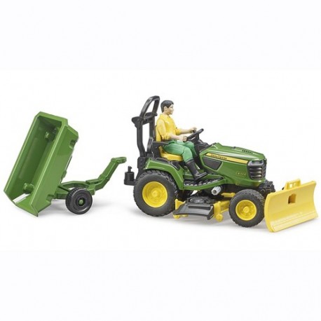 BRUDER JOHN DEERE TRATTORE TOSAERBA